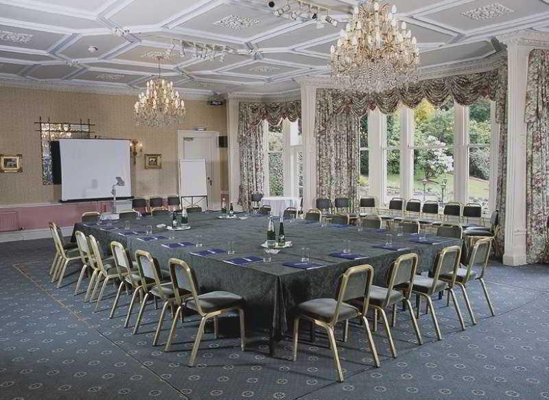 The Royal Hotel - Bridge Of Allan Buitenkant foto